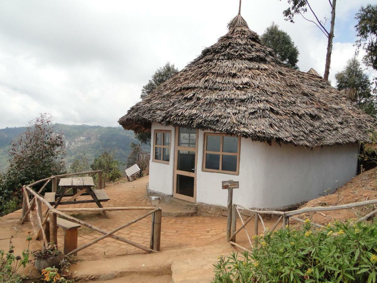 Mambo View Point Villa Ndungu Екстериор снимка
