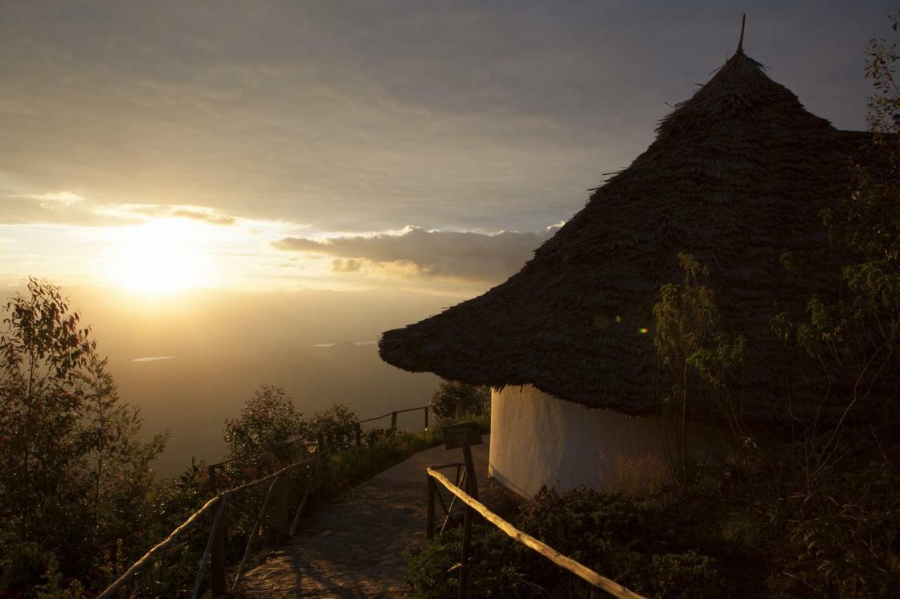 Mambo View Point Villa Ndungu Екстериор снимка