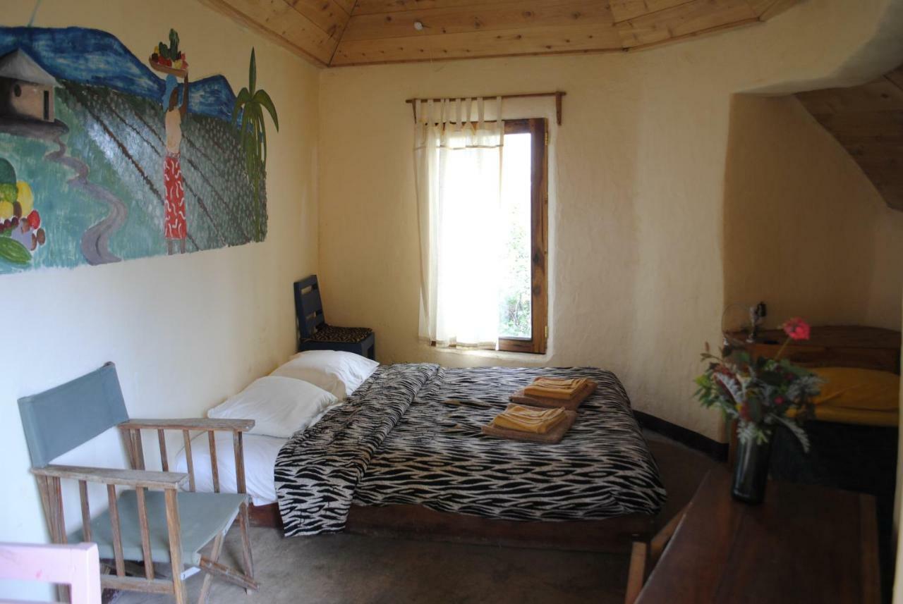 Mambo View Point Villa Ndungu Екстериор снимка