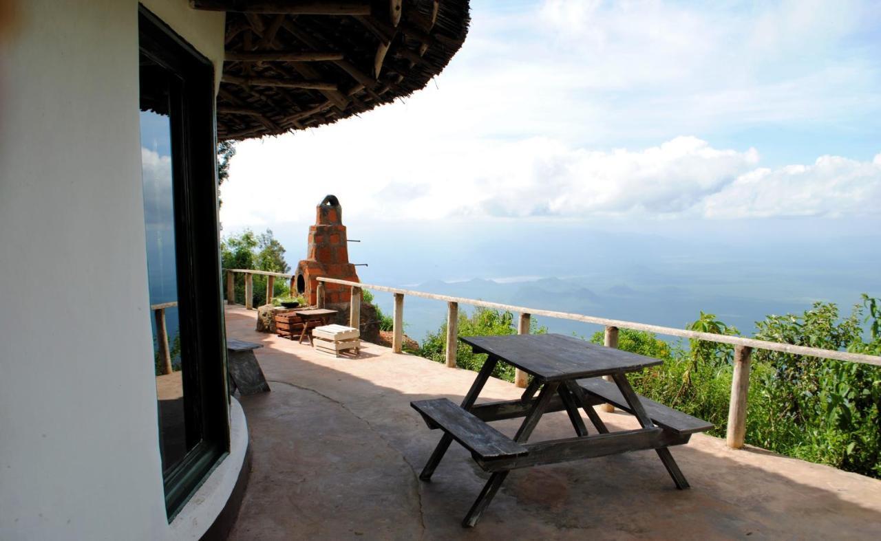 Mambo View Point Villa Ndungu Екстериор снимка