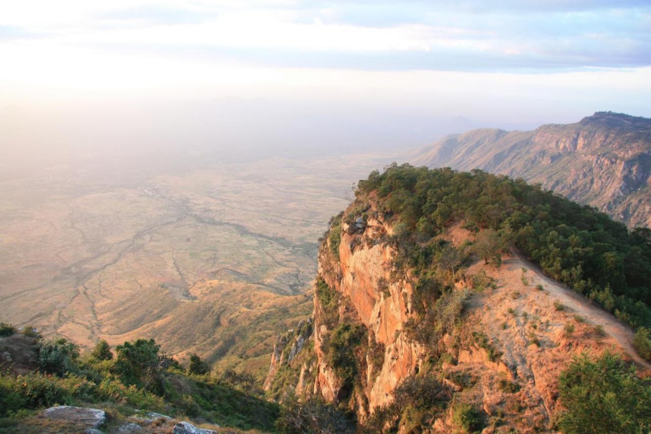 Mambo View Point Villa Ndungu Екстериор снимка