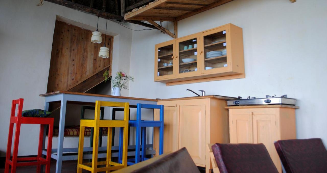 Mambo View Point Villa Ndungu Екстериор снимка