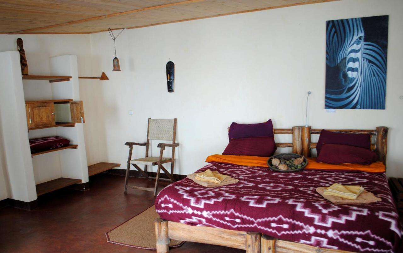 Mambo View Point Villa Ndungu Екстериор снимка