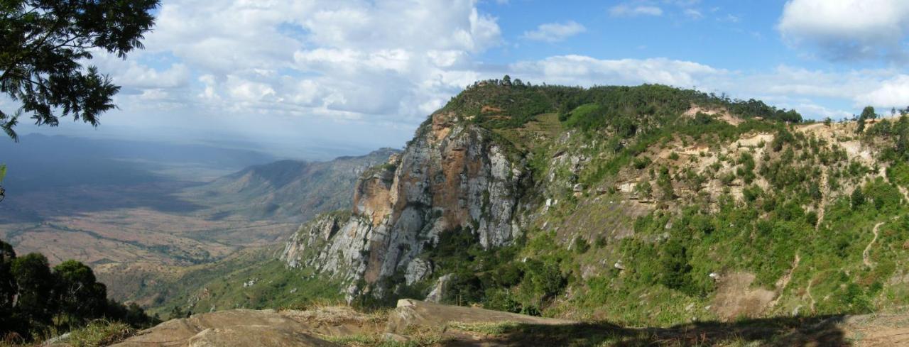 Mambo View Point Villa Ndungu Екстериор снимка